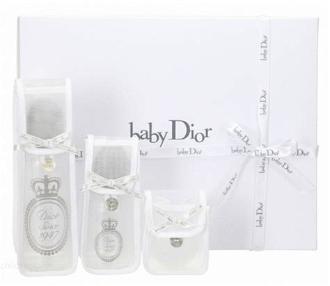 baby dior bottle gift set